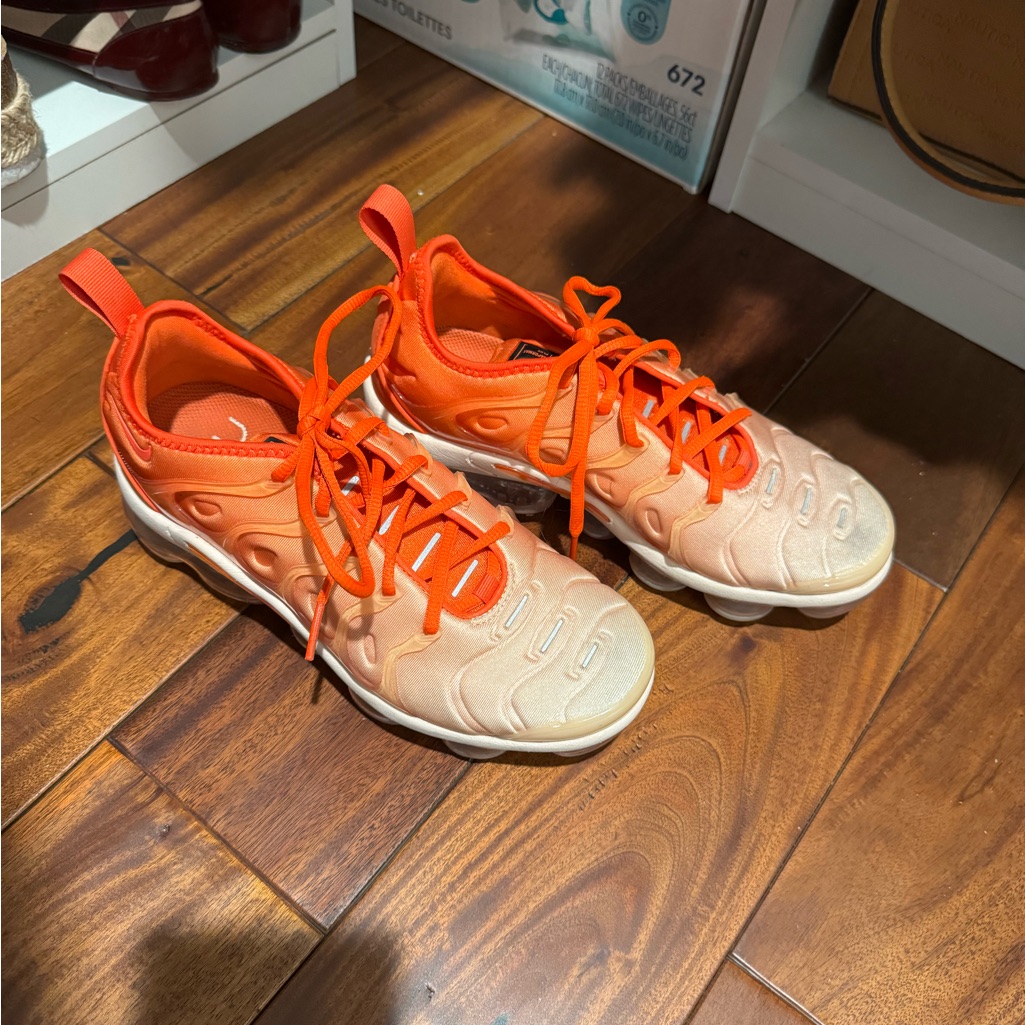 Nike Shoes Sz 6.5